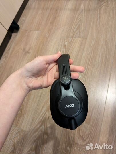 Студийные складные наушники AKG K371