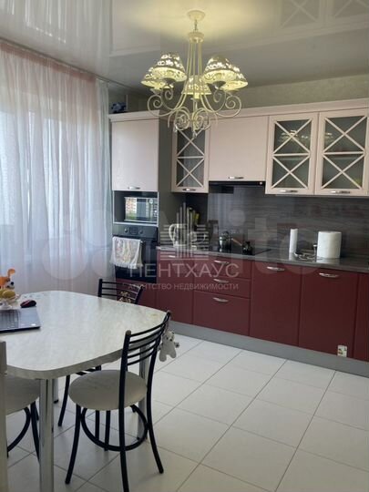 3-к. квартира, 79,8 м², 10/10 эт.