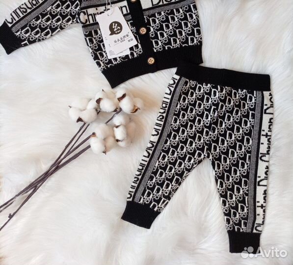 Костюм теплый для новорождённого 56 размер