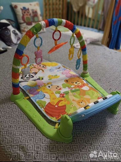 Развивающий коврик с пианино