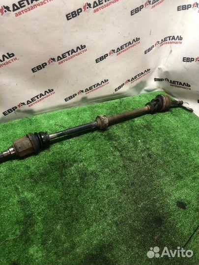 Привод передний правый Nissan Primera P12 седан