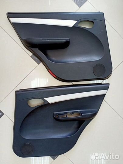 Обшивки дверей задние Lifan Breez хетчбек LF481Q3