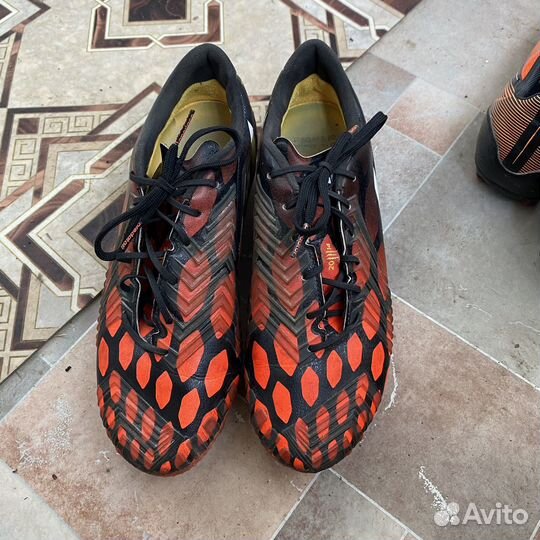 Бутсы adidas predator