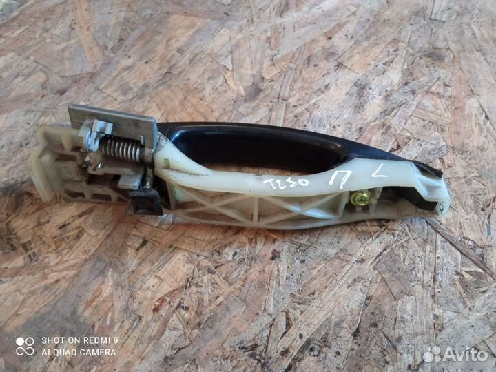 Ручка двери передняя левая наружная Aveo t250