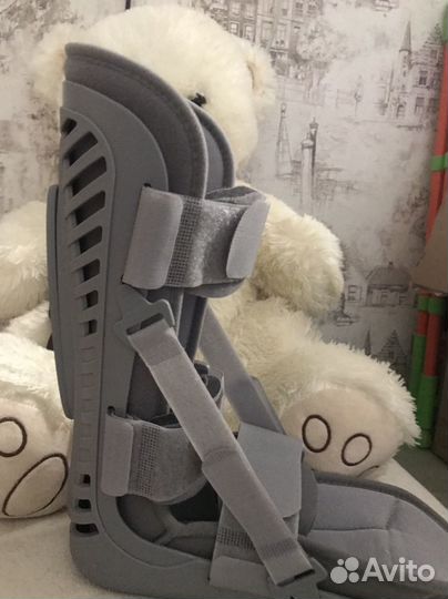 Лангетка на ногу