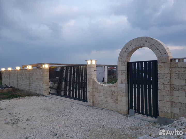 Фасадная плитка из природного камня