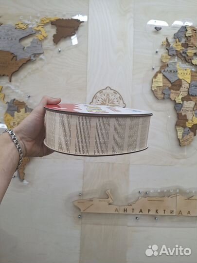 Коробка подарочная киндер сюрприз