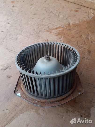 Моторчик отопителя Мазда 626 ге