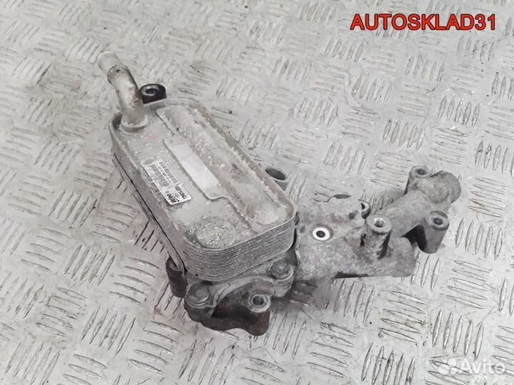 Радиатор масляный Toyota Corolla Verso 157100R010