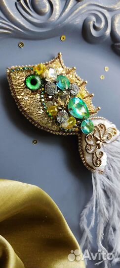 Брошь ручной работы