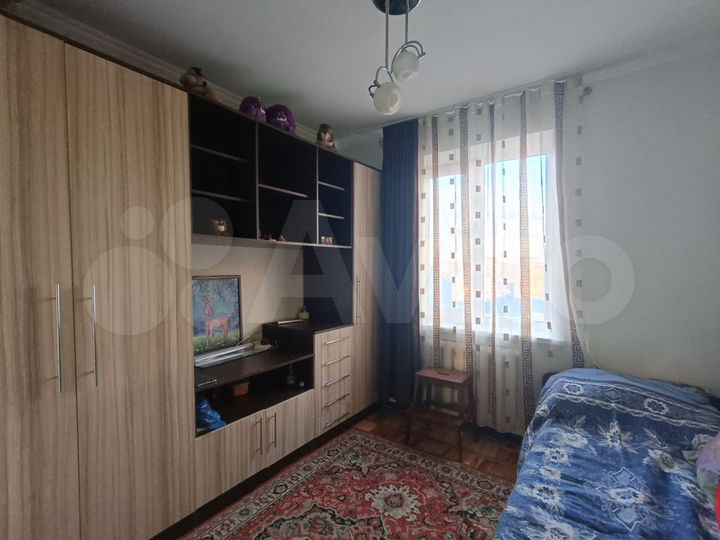 3-к. квартира, 64 м², 3/5 эт.