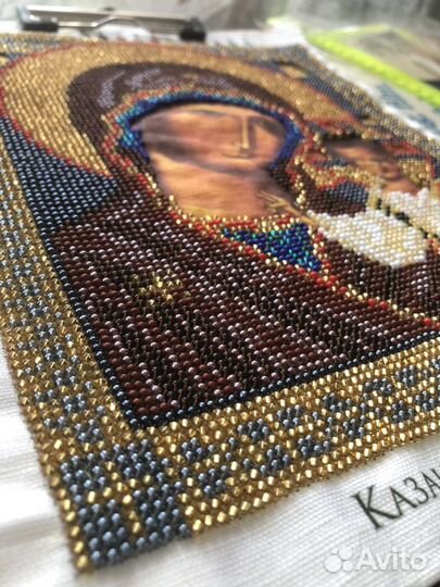 Икона Казанской Богоматери (вышивка бисером)