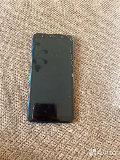 Samsung Galaxy A7 (2018), 4/64 ГБ