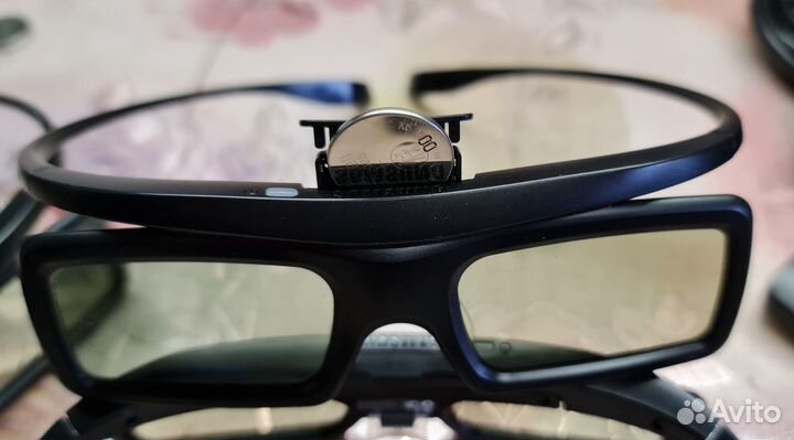 Телевизор Samsung UE46D800Y синхронизирована с 3D