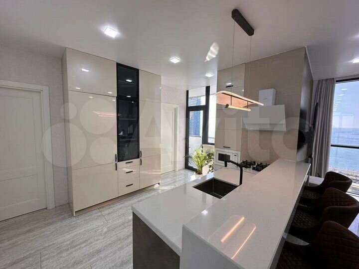 3-к. квартира, 90 м² (Грузия)