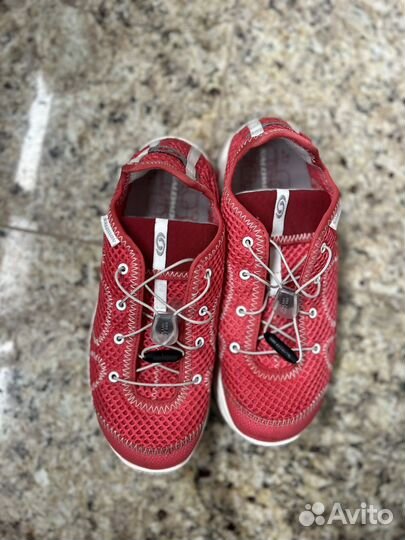 Кроссовки для девочки 34