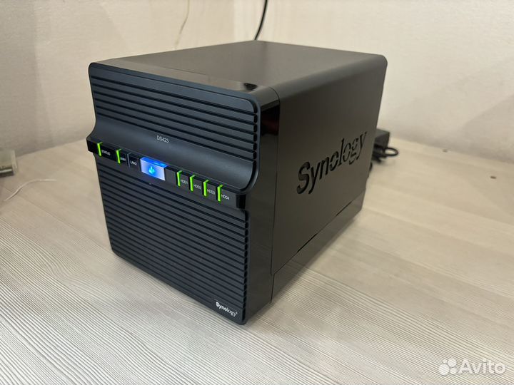 Сетевое хранилище Synology DS423