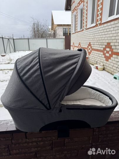 Коляска 2в1 Moon Resea