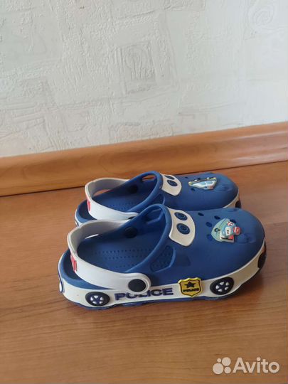 Crocs