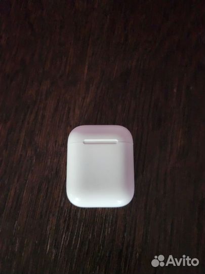 Беспроводные наушники apple airpods