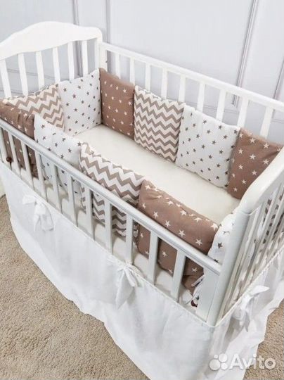 Новые бортики в детскую кроватку 12шт