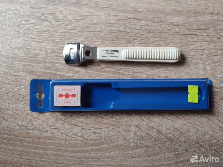 Станок для педикюра с запасными лезвиями б/у