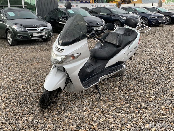 Suzuki skywave 400