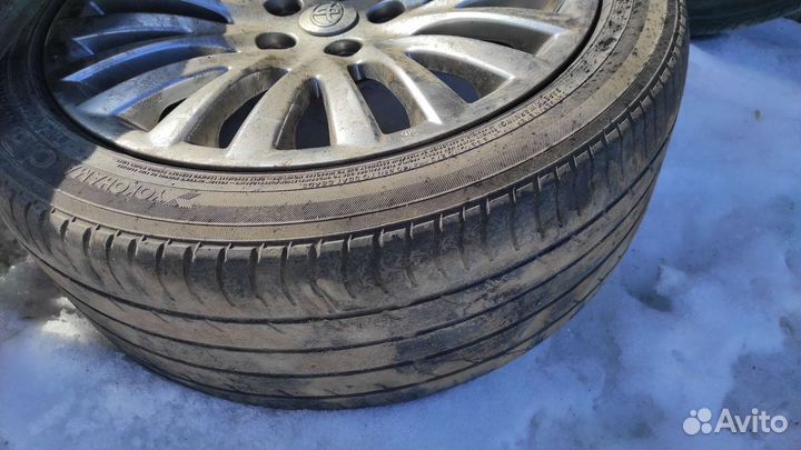 Yokohama Advan Sport V107F 235/45 R18