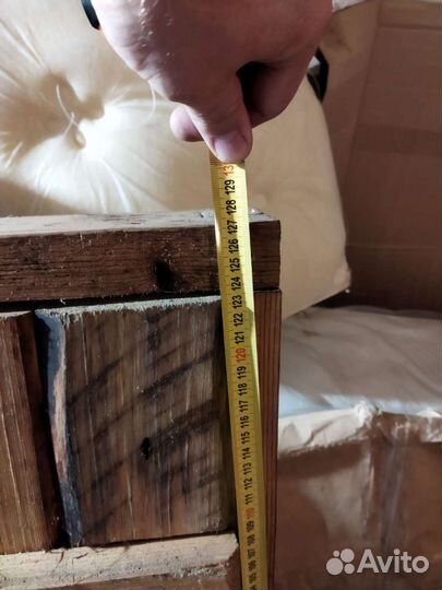 Дверь деревянная