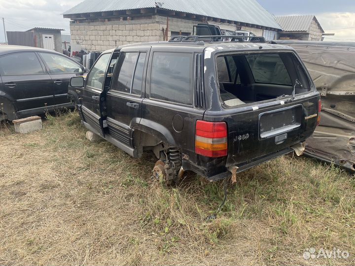 Jeep grand cherokee по запчастям