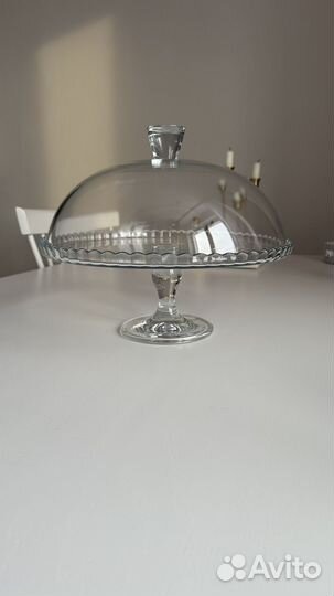 Тортовница на ножке с крышкой