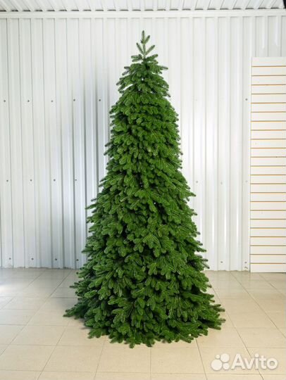 Ель искуственная