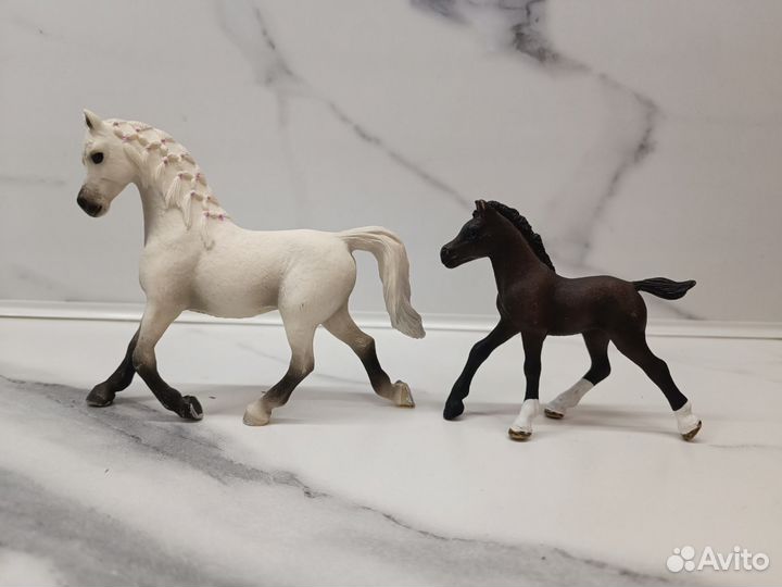 Фигурки Schleich для доставки