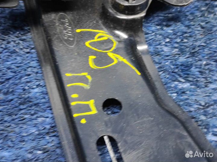 Стеклоподъемник передний правый Ford Focus 3