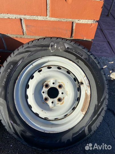 Viatti Strada Asimmetrico 175/70 R13