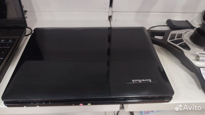Нетбук RoverBook Navigator V211