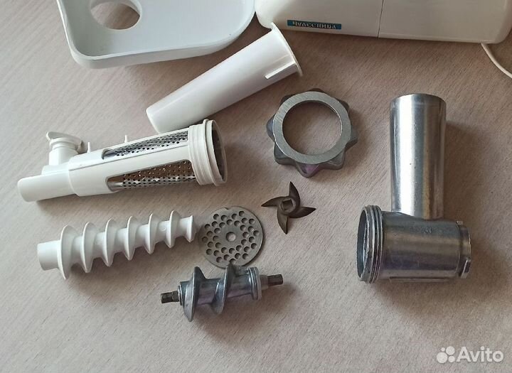 Мясорубка с соковыжималкой 