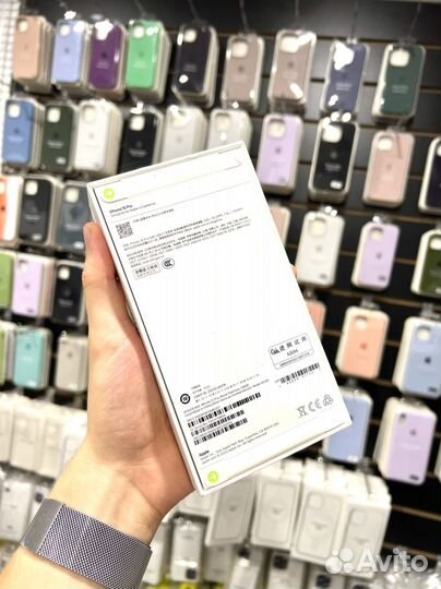 iPhone 15 Pro, 128 ГБ