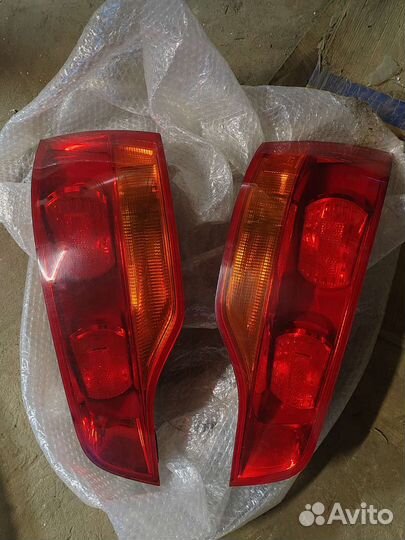 Задние фары audi q7