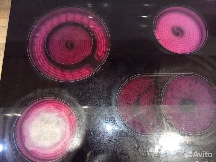 Встраиваемая электрическая варочная панель