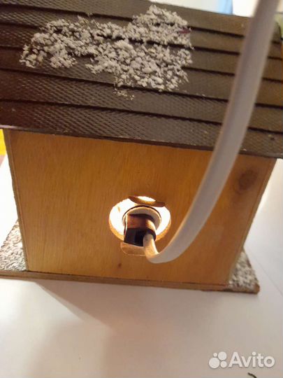 Домик с электрической подсветкой