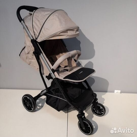 Прогулочная коляска Люксмом бежевая