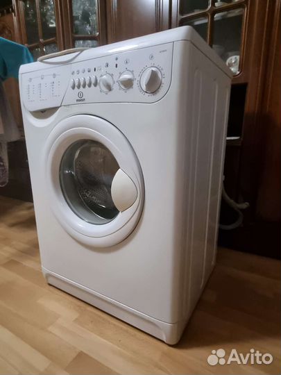 Стиральная машина indesit на запчасти