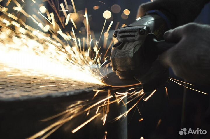 Помощник сварщика