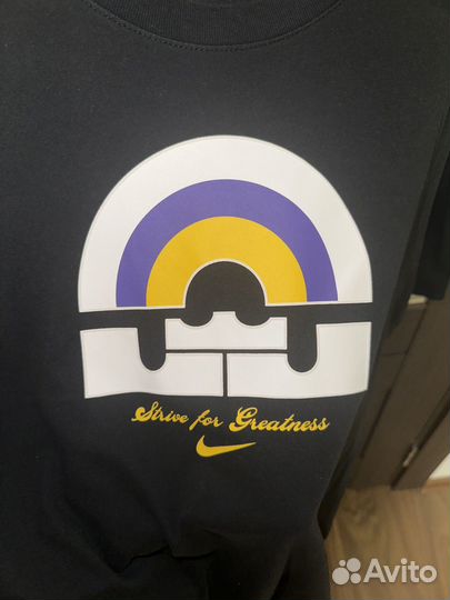 Футболка nike размер L