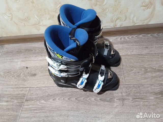 Горнолыжные ботинки детские