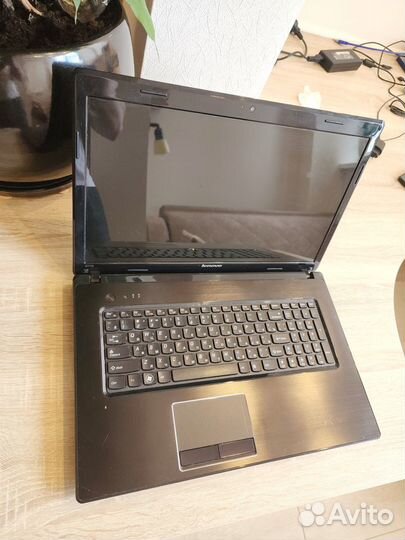 Lenovo G770, core i5, 8gb, SSD+HDD, 17