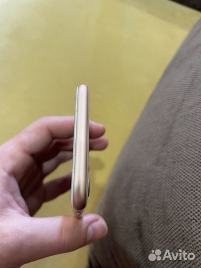 iPhone 8, 64 ГБ