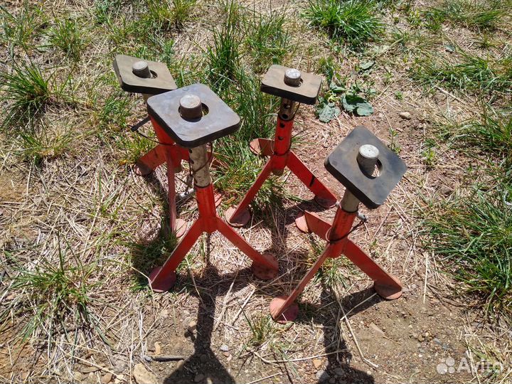 Страховочная опора под автомобиль