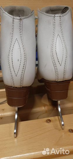 Фигурные коньки jackson artiste